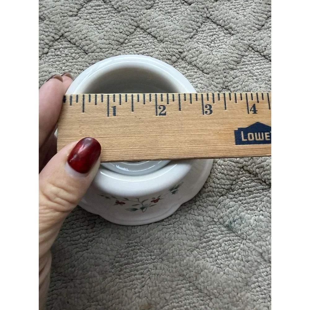 PFALTZGRAFF WINTERBERRY VOTIVE CANDLEHOLDER